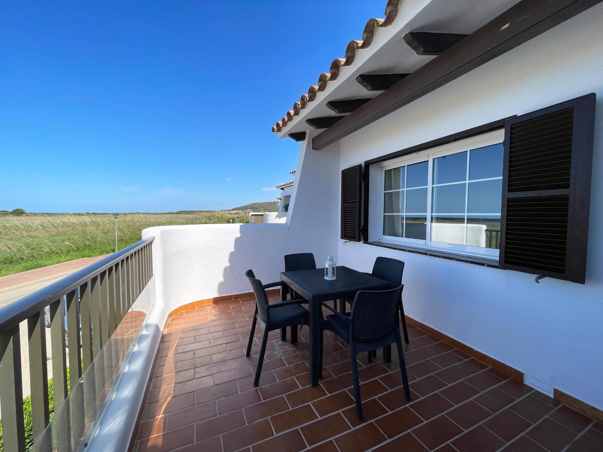 Apartamento Trini En Son Bou, Frente Al Mar, Perfecto Para Vacaciones อาไลยอร์ ภายนอก รูปภาพ